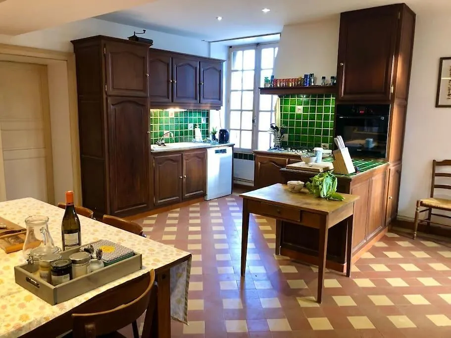 Les Echelettes Villa Montoldre 0*,  France